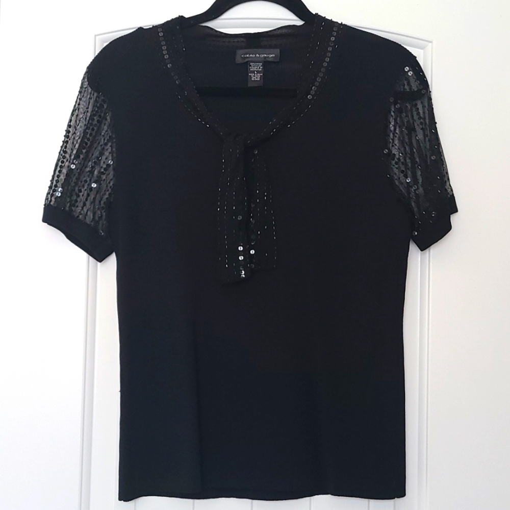 Cable & Gauge Black Top Large